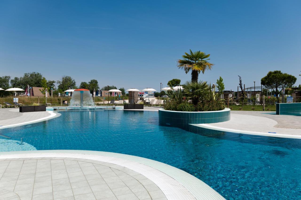 Marina Azzurra Resort Lignano Sabbiadoro Exterior foto
