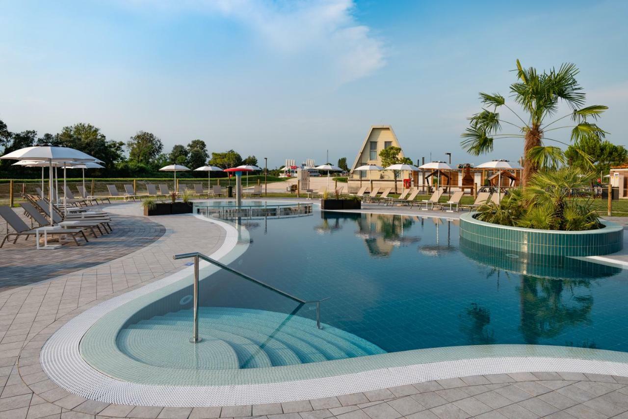 Marina Azzurra Resort Lignano Sabbiadoro Exterior foto
